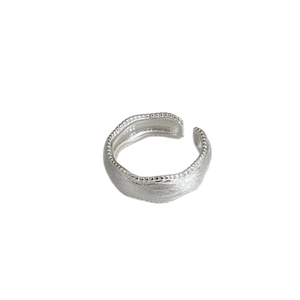 Elegante anello in argento sterling S925 spazzolato con bordi a perline stile minimalista