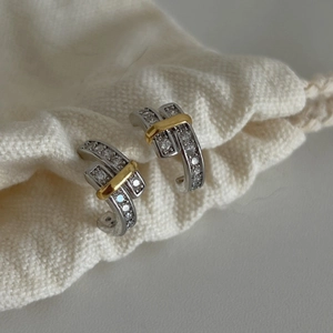 925 silver C-shaped hoop earrings with sparkling cubic zirconia and golden accents