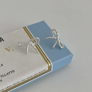 S925 Sterling Silver Bowknot Stud Earrings For Women Sweet Minimalist Granulated Texture Rhinestone Inlaid Niche Jewelry