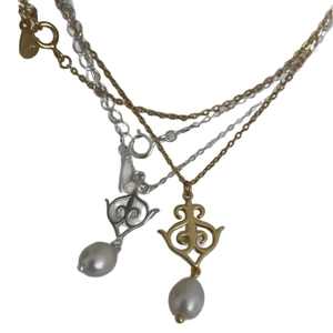 S925 silver pearl necklace with hollow metal pendant and drop-shaped pearls in gold and silver