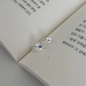 S925 sterling silver open ring with blue zircon hydrangea flowers on book pages