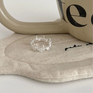 Bague couronne papillon en argent S925 avec zircons micro-pavés sur dessous de verre beige