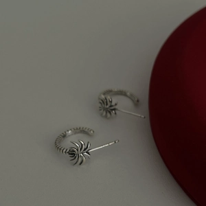 Vintage S925 sterling silver coconut tree hoop earrings with antique oxidation finish