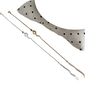 S925 Silber-Schlangenarmband-Set mit rotem Tropfen-Edelstein in Gold und Silber