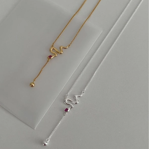 Elegant S925 sterling silver snake pendant necklaces with red corundum stones in gold and silver
