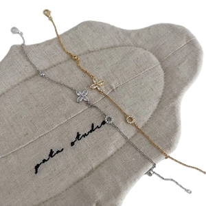 S925 sterling silver four-leaf clover bracelet with zircon crystals in gold and silver