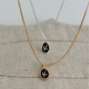 S925 sterling silver round swallow bird pendant necklaces in gold and silver finish