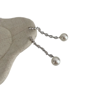 Elegante lange Quastenohrringe mit S925-Silber, Tropfen-Zirkonia und weißen Perlen
