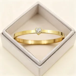 Trendy Stainless Steel Heart Rhinestone Bangle Bracelet For Women Gold Silver Plated Minimalist Fashion Elegant Jewelry Gift