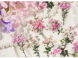 Détail de stickers floraux en PET à effet nacré pour le scrapbooking et la décoration