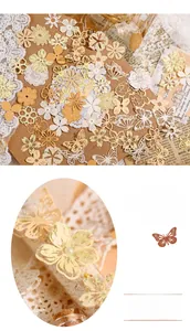 Détails de scrapbooking découpés au laser avec motifs de fleurs et de papillons vintage