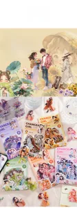 Détail de 30 autocollants PET série jeune fille sur un tissu beige texturé doux