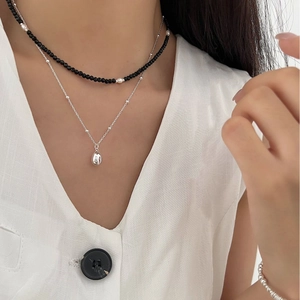 Minimalist S925 sterling silver water drop pendant necklace set with black beads