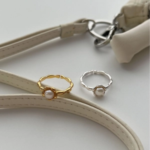 S925 sterling silver natural freshwater pearl rings in gold and silver wavy open band