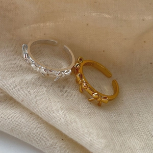 S925 sterling silver bow rings in gold and silver finish with adjustable open bands
