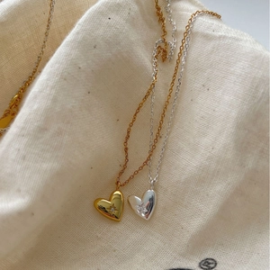Colliers en argent sterling 925 avec pendentifs cœur en finitions or et argent