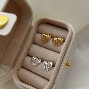 925 Sterling Silver Heart Stud Earrings 3D Textured Ribbed Peach Heart Gold Silver Studs Fashion Jewelry For Women Gift
