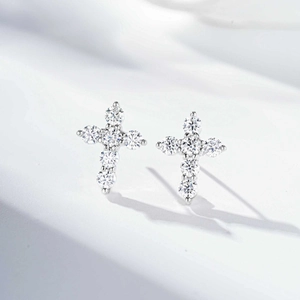 Hip hop style S925 sterling silver cross stud earrings with sparkling moissanite stones
