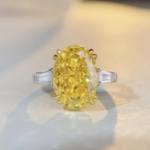 Luxury oval cut yellow high carbon diamond ring in S925 sterling silver with side stones