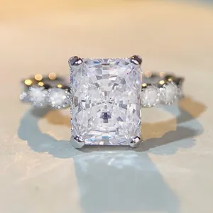 Luxueuse Bague en Argent Sterling 925 avec Zirconia Taille Radiant Élégante Bague de Fiançailles Incrustée Carrée Jaune Rose Blanc pour Femme