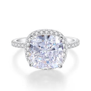 Bague en argent sterling S925 avec pierre taille coussin et serti pavé en halo