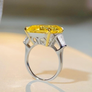 Luxury S925 sterling silver ring with large rectangular yellow zircon in a 3-stone setting