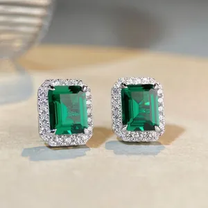 Boucles d'Oreilles Clous et Collier en Argent Sterling 925 Zirconia Vert Taille Émeraude Bijoux de Mode Femme Mariage Cadeau