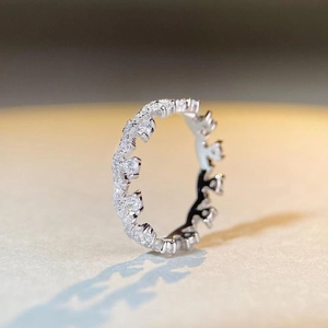 Elegant S925 sterling silver lace ring featuring crown-style marquise-cut zircon stones