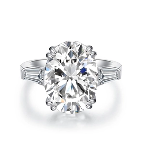 Luxurious S925 sterling silver ring with oval cut 10ct high carbon diamond and baguettes