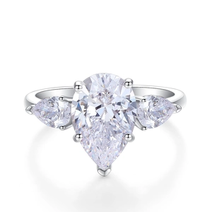 Sparkling S925 sterling silver ring featuring a pear-cut zircon and white metal setting