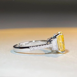 S925 sterling silver ring with emerald cut yellow zircon and paved side diamonds