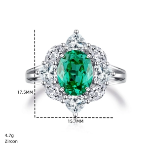 Macro detail of S925 silver ring featuring Paraiba green zircon with 4.7g weight info