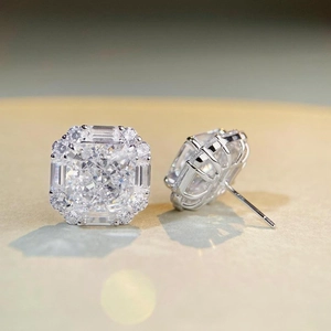 Exquisite S925 silver halo stud earrings with cushion-cut ice flower cubic zirconia