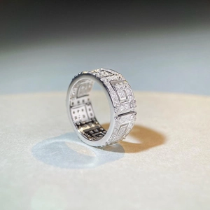 Sparkling S925 sterling silver geometric band ring with pavé cubic zirconia settings
