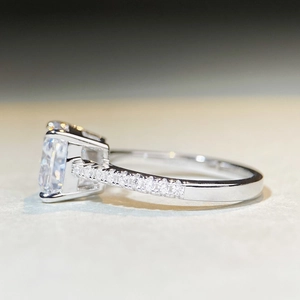 Classic S925 sterling silver ring with princess cut cubic zirconia and pavé band