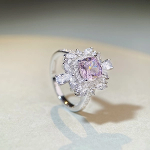 Eleganter S925 Sterlingsilber Ring mit rosa Diamant im Kissenschliff und Doppel-Halo