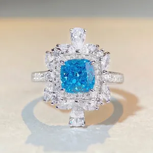 Bague Fleur en Argent Sterling 925 avec Zirconia pour Femme Taille Coussin Fleur de Glace Incrustation en Grappe Bijoux de Mariage