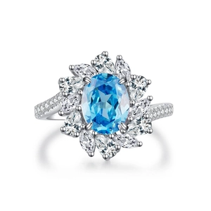 Elegant S925 silver ring with oval aquamarine stone and halo of sparkling zircon
