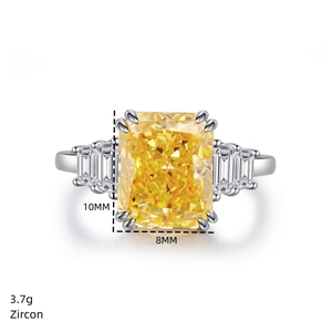 Vue détaillée de la bague en zircon jaune 10x8mm avec anneau argent et spécifications