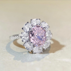 Sparkling S925 sterling silver ring with radiant pink ice flower cut zircon gemstone
