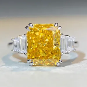 Bague en Argent Sterling 925 Taille Radiant Zirconia Élégante Bague Trois Pierres Rectangulaire pour Femme Bijoux