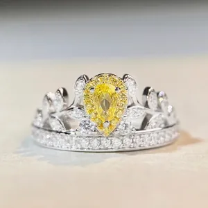 Bague Couronne de Luxe en Argent Sterling 925 pour Femme Sertie de Strass Taille Poire Style Princesse Cadeau Bijou Élégant