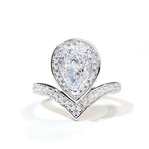 Elegant S925 silver pear cut halo ring with a V-shaped pavé set sparkling diamond band