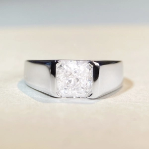 Minimalist 925 sterling silver ring for men featuring a 3ct square cut cubic zirconia