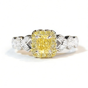 Main view of a square yellow diamond ring in S925 sterling silver with halo setting