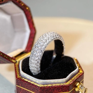 S925 sterling silver hip-hop wide band ring with pavé-set multi-row cubic zirconia