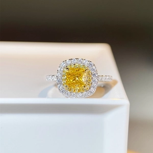 Bague luxueuse en argent S925 avec pierre jaune taille coussin et double halo