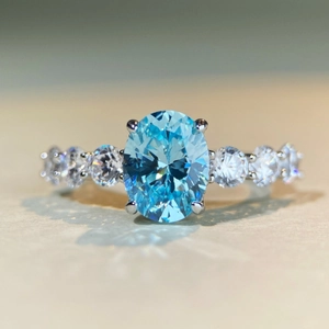 925 Sterling Silver Ring for Women Sky Blue Sea Blue Oval Rhinestone Ring High End Fashion Commute Jewelry Pigeon Egg Ring
