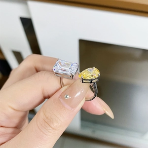 Bague réglable en argent 925 Toi et Moi avec pierres taille émeraude et poire