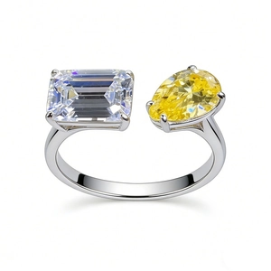 Bague réglable en argent S925 avec pierre blanche rectangulaire et gemme jaune poire